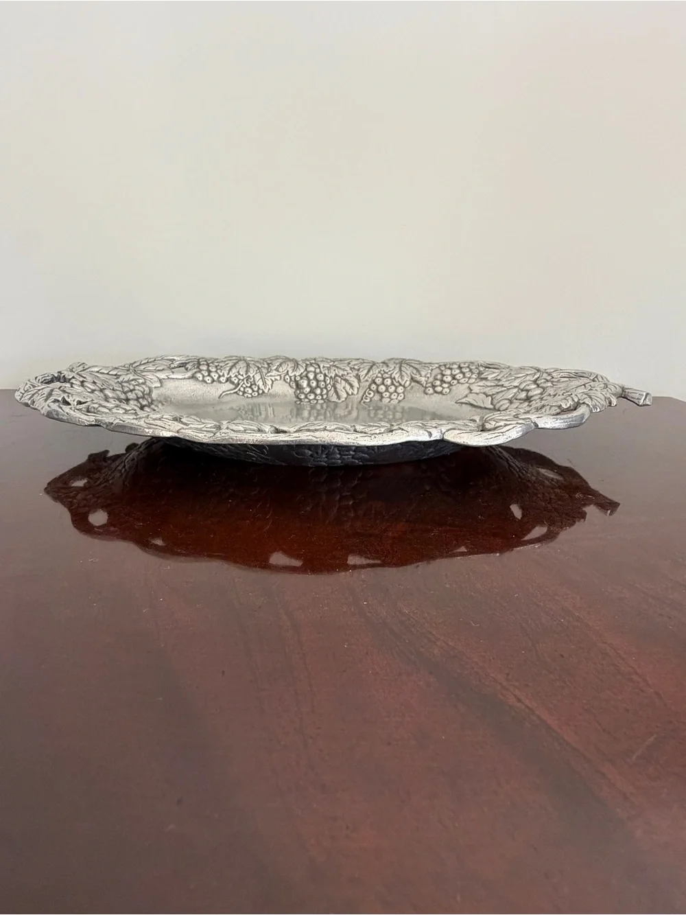 Arthur Court Oval Grape Serving Tray Dish 1990 Signed 13.5 
